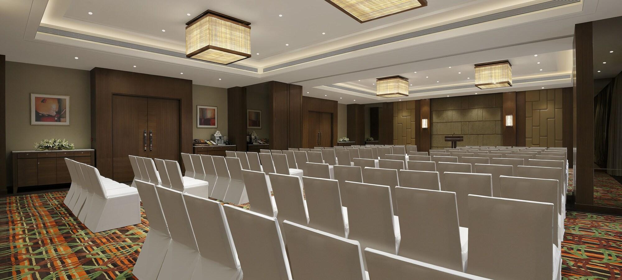 Novotel Lucknow Gomti Nagar Extérieur photo