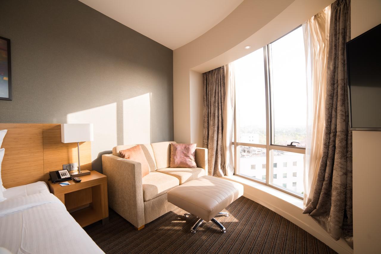 Novotel Lucknow Gomti Nagar Extérieur photo